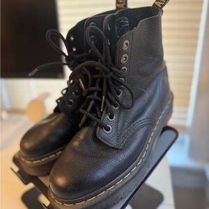 Dr. Martens Black leather Boots